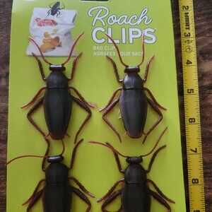 Potato Chip Bag "Roach" Insect Clips, Pack of 4